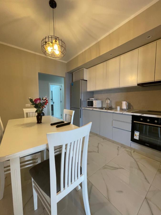 Modern Beachfront Apartments Sarandë 外观 照片