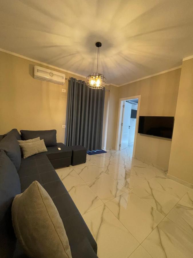 Modern Beachfront Apartments Sarandë 外观 照片