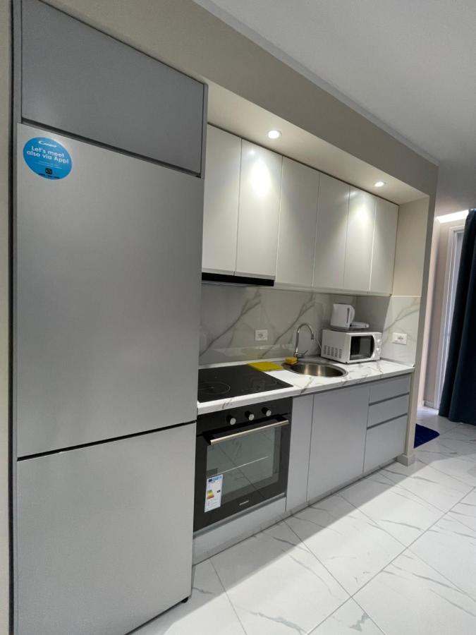 Modern Beachfront Apartments Sarandë 外观 照片