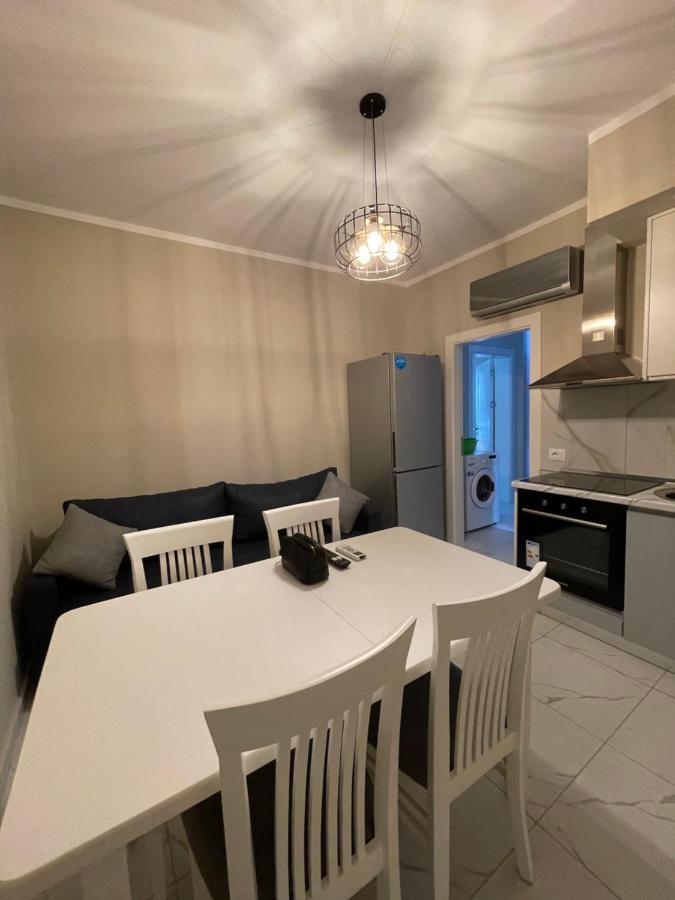 Modern Beachfront Apartments Sarandë 外观 照片