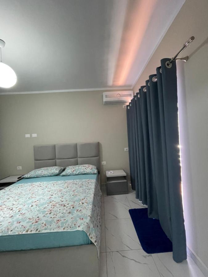 Modern Beachfront Apartments Sarandë 外观 照片