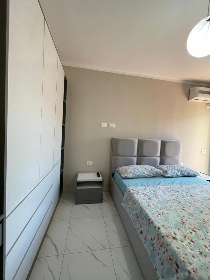 Modern Beachfront Apartments Sarandë 外观 照片